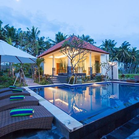 Sisin Ubud View Luaran gambar