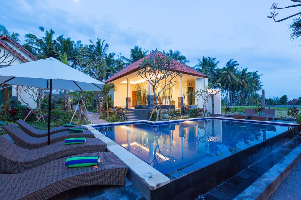 Sisin Ubud View Luaran gambar